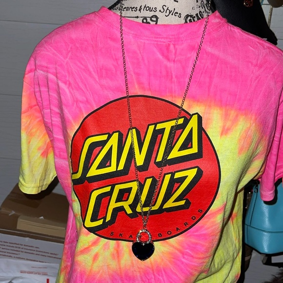 Royal Blue heart padlock pendant with clear rhinestones in a silvertone setting. - Picture 3 of 5